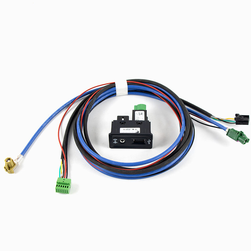 Commutateur multimédia AUX USB - Mdi Cable avis et prix